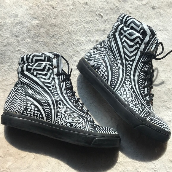 Jeffrey Campbell Shoes - Jeffrey Campbell Tribal High Top Sneaker Size 8